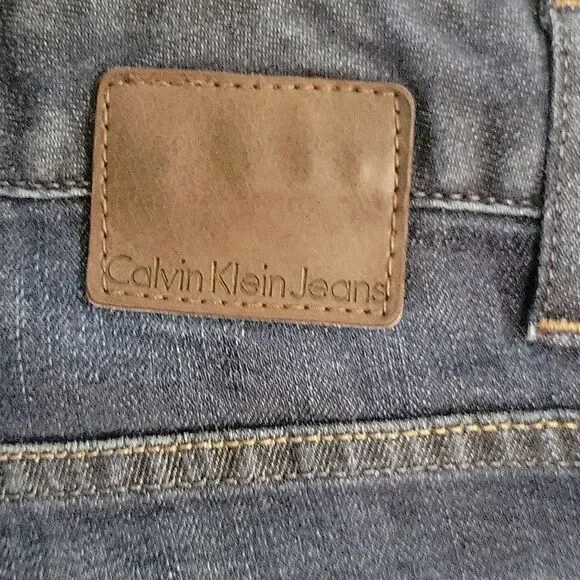 Calvin Klein Jeans, Size 4 - Picture 3 of 6